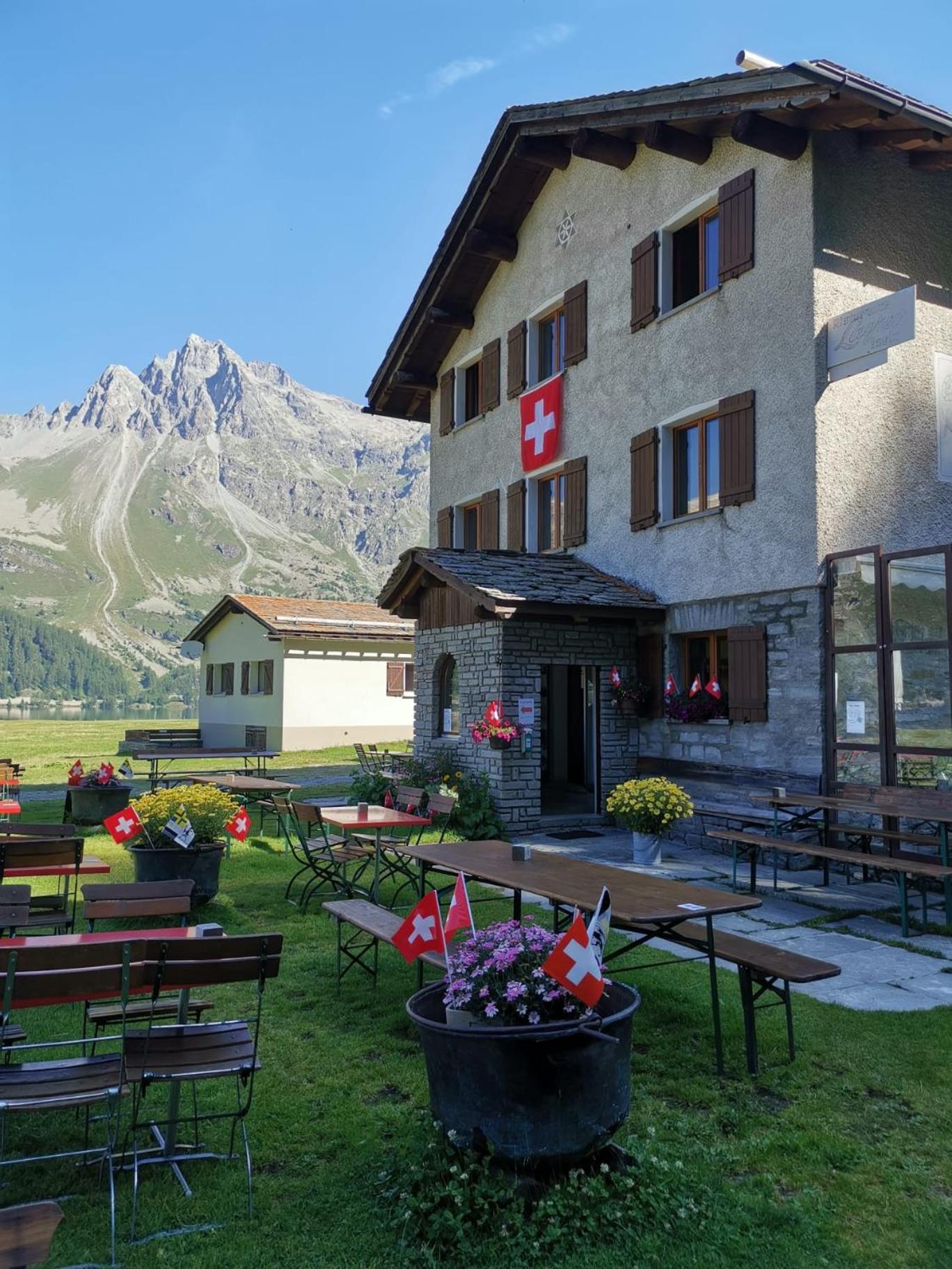 Hotel Ristorante Lagrev Малоя Екстериор снимка