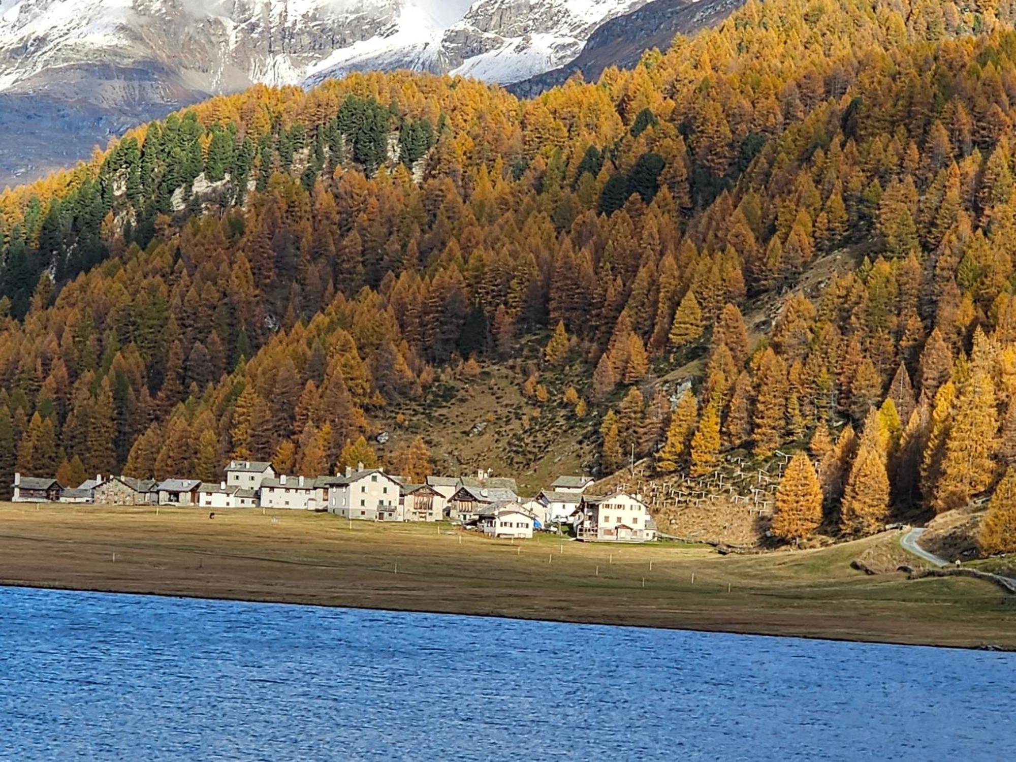 Hotel Ristorante Lagrev Малоя Екстериор снимка