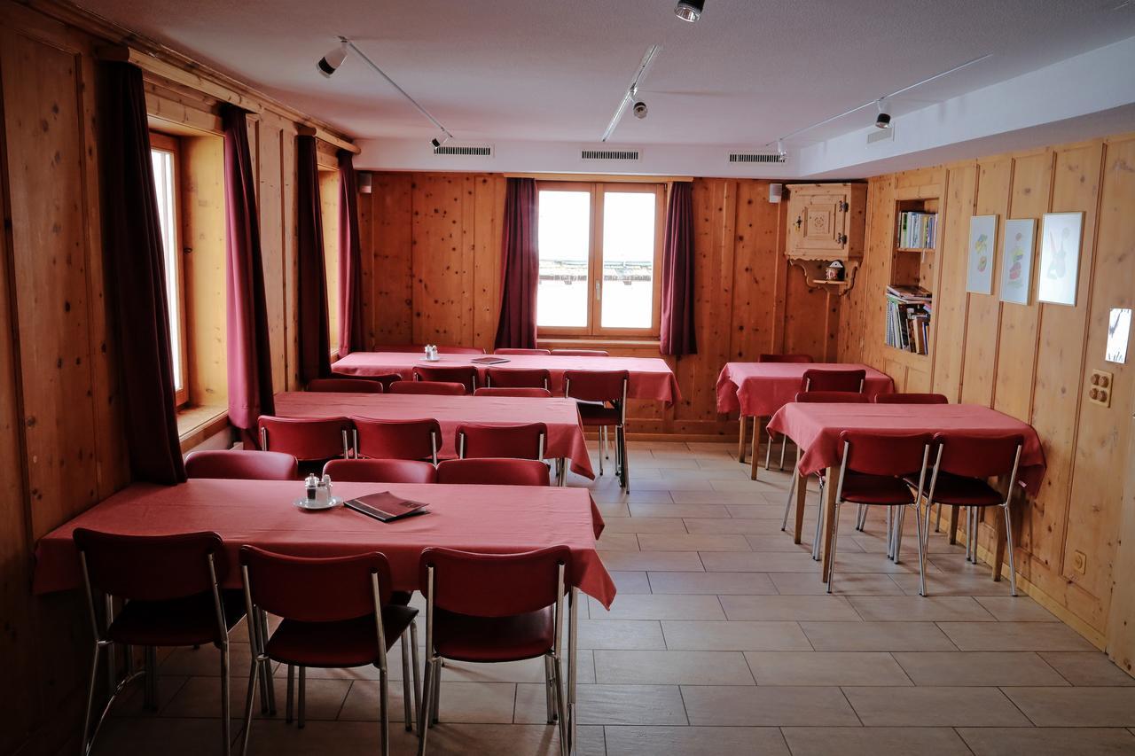 Hotel Ristorante Lagrev Малоя Екстериор снимка